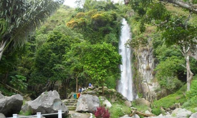 Air Terjun Janji via Tourtoba, 1. Air Terjun Pollung, 2. Air Terjun Simolap, 3. Tugu Salak Pakkat, 4. Air Terjun Simamora, 5. Air Terjun Janji, 6. Wisata Geosite Sipinsur, 7. Istana Sisingamangaraja, 8. Tombak Sulusulu, 9. Pemandian Aek Sitio – tio, 10. Aek Sipangolu Bakkara, 11. Air Terjun Sibokkik, 12. Air Terjun Sipulak, 13. Air Terjun Huta Ambasang, 14. Batu Hundul – Hundulan, 15. Hariara Tungkot, 16. Aek Sipangolu Bakkara, 17. Pulau Simamora, 18. Bukit Bakara, 19. Danau Tao Silosung, 20. Restoran Apung Desa Tipang