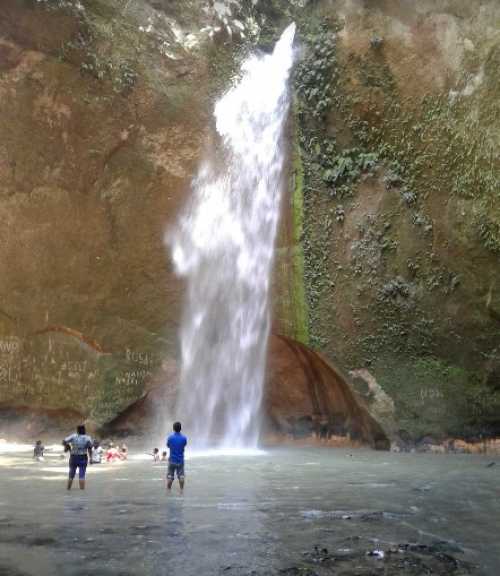 Air Terjun Sempuran Widuri Foto by Rio Fernando - Tempat Wisata Di Serdang Bedagai, 1. Pulau Berhala, 2. Pantai Pondok Permai, 3. Pantai Mutiara Indah, 4. Air Terjun Sempuran Widuri, 5. Pantai Cermin, 6. Pantai Klang, 7. Kampoeng Nipah, 8. Pantai Cermin Theme Park, 9. Pemandian Batu Nongol, 10. Ancol Arum Jeram, 11. Pantai Romantis, 12. Romance Padi, 13. Pasar Bengkel, 14. Pantai Gudang Garam, 15. Pantai Sri Mersing, 16. Kampung Bali Serdang Bedagai, 17. Sipispis Arung Jeram, 18. Pantai Mangrove, 19. Pantai Bali Lestari, 20. Pantai Cemara Kembar, 21. Pantai Kuala Putri, 22. Pantai Sentang