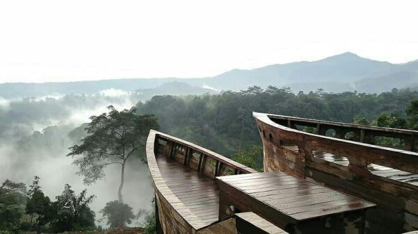Bekancan River Langkat via IG @busrra_sikumbang, 1. Air Terjun Siluman, 2. Kolam Abadi Langkat, 3. Namu Sira – sira, 4. Pemandian Alam Pantai Florida Langkat, 5. Air Terjun 24 Tingkat, 6. Sungai Bingei, 7. Tangkahan CRU, 8. Air Terjun Pantai Salak, 9. Air Terjun Glugur, 10. Bukit Lawang Ecotourusm & Ecoproject, 11. Air Terjun Saringgana, 12. Sungai Landak Bahorok, 13. Air Panas Simolap, 14. Pemandian Lau Kulap, 15. Rumah Pohon Habitat, 16. The Yo’s Hill, 17. Air Terjun Tongkat, 18. Air Terjun Teroh – Teroh, 19. Wisata Pulau Sembilan, 20. Air Terjun Lau Berte, 21. Penatapan Pamah Simelir, 22. Wisata Mangrove Lubuk Kertang, 23. One Heart Hill, 24. Bat Cave Bukit Lawang, 25. Kuil Shri Raja Rajeshwari Amman Kovil, 26. Gua Batu Payung, 27. Gua Gong, 28. Air Terjun Jodoh Semelir, 29. Kawasan Wisata Batu Katak, 30. Arung Jeram Sungai Binjai, 31. Air Terjun Lau Bengaru, 32. Puncak Akui, 33. Kolam Wak Jowo, 34. Selang Pangeran, 35. Goa Pintu Air Langkat, 36. Pantai Pasir Hitam Kwala Gebang, 37. Masjid Azizi Tanjung Pura, 38. Kampung Bali, 39. Pantai 46 Langkat, 40. Bekancan River Langkat, 41. Taman Remaja, 42. Masjid Raya Binjai, 43. Masjid Agung Binjai, 44. Tugu Perjuangan 45, 45. Taman Merdeka, 46. Taman Selfie, 47. Taman Balita, 48. Taman Edukasi