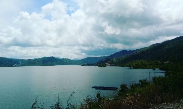 Danau Siais, 1. Air Terjun Napa, 2. Air Terjun Silima – lima, 3. Danau Siais Batangtoru, 4. Istana Raja Najunggal, 5. Danau Tao, 6. Aek Sijorni, 7. Barumun Sanctuary Wild Life, 8. Kebun Bunga Matahari Batang Bahal, 9. Sampuraga, 10. Jalan Baru Padang Sidempuan, 11. Rumah Kaca Panyabungan, 12. Sibio – bio, 13. Tugu Salak, 14. Simarsayang, 15. Perkebunan Buah Naga, 16. Puncak JB Padangsidimpuan, 17. Sipenggeng Rock, 18. Goa Sayur Matinggi