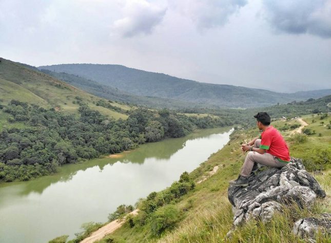 Danau Tao via IG @dwiazrul, 1. Air Terjun Napa, 2. Air Terjun Silima – lima, 3. Danau Siais Batangtoru, 4. Istana Raja Najunggal, 5. Danau Tao, 6. Aek Sijorni, 7. Barumun Sanctuary Wild Life, 8. Kebun Bunga Matahari Batang Bahal, 9. Sampuraga, 10. Jalan Baru Padang Sidempuan, 11. Rumah Kaca Panyabungan, 12. Sibio – bio, 13. Tugu Salak, 14. Simarsayang, 15. Perkebunan Buah Naga, 16. Puncak JB Padangsidimpuan, 17. Sipenggeng Rock, 18. Goa Sayur Matinggi