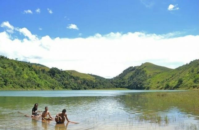 Danau Tasik via IG @nandasagala24 - Tempat Wisata Di Padang Lawas Utara, 1. Barumun Nagari Wildlife Sanctuary, 2. Danau Tasik, 3. Tor Sipupur, 4. Batu Kapur Paranginan, 5. Gua Tuktuk, 6. Waterboom Gunung Tua, 7. Gua Liak Kabor, 8. Sampuran Simarloting, 9. Air Terjun Siranap, 10. Candi Pulo, 11. Kebun Binatang Gunung Tua, 12. Candi Naga Seribu, 13. Danau Tao, 14. Danau Tasik, 15. Desa Bangun Purba, 16. Bendungan Janji Manahan Sil, 17. Masjid Raya Gunung Tua, 18. Danau Sagayung, 19. Puncak Paluta, 21. Sampuran (Air Terjun) Silombuk, 22. Air Terjun Parigi