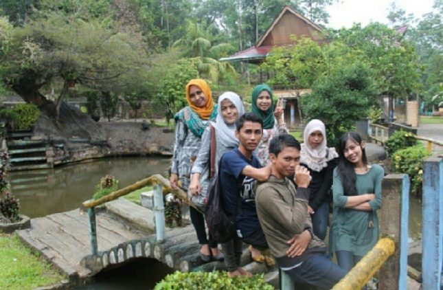 Desa Bangun Purba via IG @yanidianabetri, 1. Barumun Nagari Wildlife Sanctuary, 2. Danau Tasik, 3. Tor Sipupur, 4. Batu Kapur Paranginan, 5. Gua Tuktuk, 6. Waterboom Gunung Tua, 7. Gua Liak Kabor, 8. Sampuran Simarloting, 9. Air Terjun Siranap, 10. Candi Pulo, 11. Kebun Binatang Gunung Tua, 12. Candi Naga Seribu, 13. Danau Tao, 14. Danau Tasik, 15. Desa Bangun Purba, 16. Bendungan Janji Manahan Sil, 17. Masjid Raya Gunung Tua, 18. Danau Sagayung, 19. Puncak Paluta, 21. Sampuran (Air Terjun) Silombuk, 22. Air Terjun Parigi