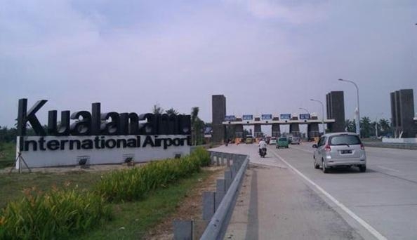 Kemegahan Bandara Kuala Namu, 1. Air Terjun Tanjung Raja, 2. Danau Linting, 3. Gua dan Air Panas Penen, 4. Air Terjun Terunggang, 5. Armaya Wisata Alam, 6. Pantai Salju, 7. Taman The Le Hu Garden, 8. Dusun Kreatif Deli Serdang, 9. Siba Island, 10. Waterpark Bima Utomo Internasional, 11. Wisata Green Hill City Sibolangit, 12. Air Terjun Sampuren Putih, 13. Air Terjun Pelangi Indah, 14. Taman Buah Lubuk Pakam, 15. Air Terjun dan Lembah Loknya, 16. Air Terjun Betala, 17. Air Terjun Dua Warna, 18. Kolam Dewi, 19. Posko Air Terjun Satu Hati, 20. Vihara Vimalakirti, 21. Bumi Perkemahan Pramuka Sibolangit, 22. Tugu Pramuka, 23. Hillpark Sibolangit, 24. Pemandian Alam Karomah, 25. Pemandian Alam Mitra, 26. Training Center Sayum Sabah, 27. Pemandian Alam Tirta Sayum Sabah, 28. T Garden, 29. Hairos Waterpark, 30. Kampung Ladang Outbound, 31. Kota Wisata Jaharun Center, 32. Pemandian Alam Sini Suka Sibiru – biru, 33. Air Terjun Sampuren Putih, 34. Negeri Suah, 35. Kemegahan Bandara Kuala Namu, 36. Martabe Sejahtera Golf Club, 37. Pemandian Alam Lau Sigembur, 38. Taman Rekreasi Dewi Sibolangit, 39. Taman Pramuka, 40. Pantai Muara Indah, 41. Maha Vihara Maitreya, 42. Menikmati Kuliner Bagan Percut