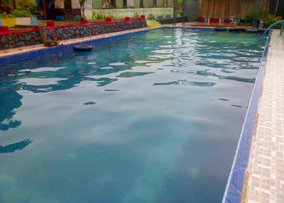 Kolam Renang Impana via F Siperutbuncit, 1. Air Terjun Sipitu Lae Petulan, 2. Air Terjun Lae Une, 3. Air Terjun Simbilulu, 4. Air Terjun Lae Singgabit, 5. Air Terjun Mamabu, 6. Air Terjun Tonduhan, 7. Kebun Teh Sidamanik, 8. Sumur Eluh Berru Tinambunen, 9. Batu Tettal, 10. Mejan Penanggaleng, 11. Sibande, 12. Puncak Sindeka, 13. Sicike – cike, 14. Delleng Simpon, 15. Rafting Lae Kombih, 16. Kolam Renang Impana, 17. Tugu Pemekaran