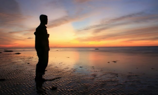 Pantai Muara Upu via Wikipedia, 1. Wisata Air Parsariran, 2. Danau Siais, 3. Aek Sijorni, 4. Gunung Sibual – Buali, 5. Bukit Tor Simago – Mago, 6. Air Terjun Silima – lima, 7. Pemandian Air Panas Aek Nabara, 8. Air Terjun Sisundung Parsalakan, 9. Air Terjun Aek Malakkut, 10. Aek Sabaon, 11. Danau Marsabut, 12. Air Terjun Sisoma, 13. Benteng Huraba, 14. Pantai Muara Upu, 15. Cekdam Pargarutan, 16. Kantor Bupati Tapanuli Selatan, 17. Air Terjun Siborpa, 18. Puncak Tunggal Birong, 19. Sampuran Damparan, 20. Tor Simago – mago