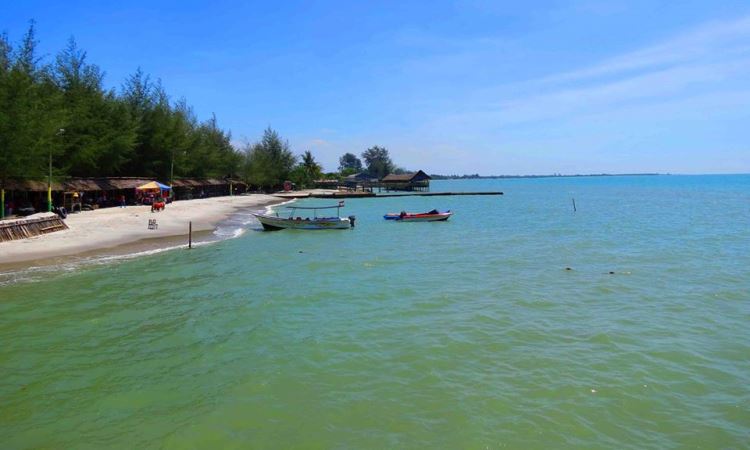 Pantai Pondok Permai via FB - Tempat Wisata Di Serdang Bedagai, 1. Pulau Berhala, 2. Pantai Pondok Permai, 3. Pantai Mutiara Indah, 4. Air Terjun Sempuran Widuri, 5. Pantai Cermin, 6. Pantai Klang, 7. Kampoeng Nipah, 8. Pantai Cermin Theme Park, 9. Pemandian Batu Nongol, 10. Ancol Arum Jeram, 11. Pantai Romantis, 12. Romance Padi, 13. Pasar Bengkel, 14. Pantai Gudang Garam, 15. Pantai Sri Mersing, 16. Kampung Bali Serdang Bedagai, 17. Sipispis Arung Jeram, 18. Pantai Mangrove, 19. Pantai Bali Lestari, 20. Pantai Cemara Kembar, 21. Pantai Kuala Putri, 22. Pantai Sentang