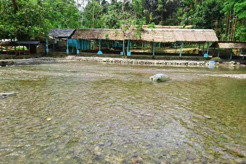 Pemandian Alam Mitra, 1. Air Terjun Tanjung Raja, 2. Danau Linting, 3. Gua dan Air Panas Penen, 4. Air Terjun Terunggang, 5. Armaya Wisata Alam, 6. Pantai Salju, 7. Taman The Le Hu Garden, 8. Dusun Kreatif Deli Serdang, 9. Siba Island, 10. Waterpark Bima Utomo Internasional, 11. Wisata Green Hill City Sibolangit, 12. Air Terjun Sampuren Putih, 13. Air Terjun Pelangi Indah, 14. Taman Buah Lubuk Pakam, 15. Air Terjun dan Lembah Loknya, 16. Air Terjun Betala, 17. Air Terjun Dua Warna, 18. Kolam Dewi, 19. Posko Air Terjun Satu Hati, 20. Vihara Vimalakirti, 21. Bumi Perkemahan Pramuka Sibolangit, 22. Tugu Pramuka, 23. Hillpark Sibolangit, 24. Pemandian Alam Karomah, 25. Pemandian Alam Mitra, 26. Training Center Sayum Sabah, 27. Pemandian Alam Tirta Sayum Sabah, 28. T Garden, 29. Hairos Waterpark, 30. Kampung Ladang Outbound, 31. Kota Wisata Jaharun Center, 32. Pemandian Alam Sini Suka Sibiru – biru, 33. Air Terjun Sampuren Putih, 34. Negeri Suah, 35. Kemegahan Bandara Kuala Namu, 36. Martabe Sejahtera Golf Club, 37. Pemandian Alam Lau Sigembur, 38. Taman Rekreasi Dewi Sibolangit, 39. Taman Pramuka, 40. Pantai Muara Indah, 41. Maha Vihara Maitreya, 42. Menikmati Kuliner Bagan Percut