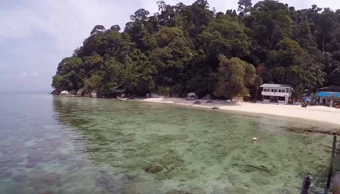Pulau Berhala - Tempat Wisata Di Serdang Bedagai, 1. Pulau Berhala, 2. Pantai Pondok Permai, 3. Pantai Mutiara Indah, 4. Air Terjun Sempuran Widuri, 5. Pantai Cermin, 6. Pantai Klang, 7. Kampoeng Nipah, 8. Pantai Cermin Theme Park, 9. Pemandian Batu Nongol, 10. Ancol Arum Jeram, 11. Pantai Romantis, 12. Romance Padi, 13. Pasar Bengkel, 14. Pantai Gudang Garam, 15. Pantai Sri Mersing, 16. Kampung Bali Serdang Bedagai, 17. Sipispis Arung Jeram, 18. Pantai Mangrove, 19. Pantai Bali Lestari, 20. Pantai Cemara Kembar, 21. Pantai Kuala Putri, 22. Pantai Sentang