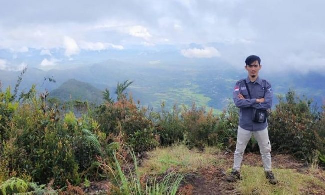 Sibande, 1. Air Terjun Sipitu Lae Petulan, 2. Air Terjun Lae Une, 3. Air Terjun Simbilulu, 4. Air Terjun Lae Singgabit, 5. Air Terjun Mamabu, 6. Air Terjun Tonduhan, 7. Kebun Teh Sidamanik, 8. Sumur Eluh Berru Tinambunen, 9. Batu Tettal, 10. Mejan Penanggaleng, 11. Sibande, 12. Puncak Sindeka, 13. Sicike – cike, 14. Delleng Simpon, 15. Rafting Lae Kombih, 16. Kolam Renang Impana, 17. Tugu Pemekaran