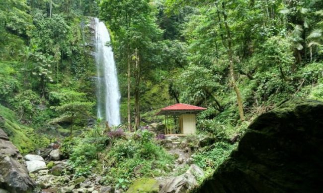 Air Terjun Batang Nango via Escapeswithandrew, 1. Puncak Tonang, 2. Gunung Talamau, 3. Air Terjun Batang Nango, 4. Pantai Sasak, 5. Monument Equator, 6. Museum Tuanku Imam Bonjol, 7. Air Terjun Caracai, 8. Bukik Tujuah, 9. Taman Wisata Alam Rimbo Panti, 10. Ikan Banyak Lubuak Bonta, 11. Pusat Kota Lubuk Sikaping, 12. Wisata Bayang Aia