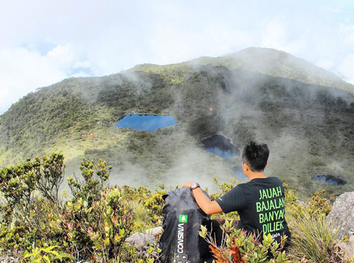 Gunung Talamau via Harian Haluan, 1. Puncak Tonang, 2. Gunung Talamau, 3. Air Terjun Batang Nango, 4. Pantai Sasak, 5. Monument Equator, 6. Museum Tuanku Imam Bonjol, 7. Air Terjun Caracai, 8. Bukik Tujuah, 9. Taman Wisata Alam Rimbo Panti, 10. Ikan Banyak Lubuak Bonta, 11. Pusat Kota Lubuk Sikaping, 12. Wisata Bayang Aia