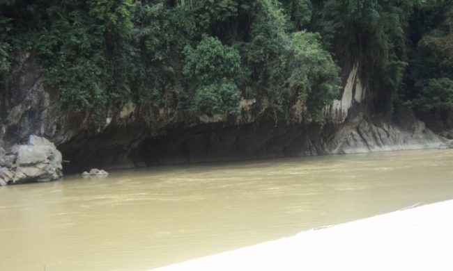 Pasir Putih Silokek via Yasmenchaniago, 1. Air Terjun Palukahan, 2. Taman Ngalau Basurek, 3. Pasir Putih Silokek, 4. Air Terjun Batang Taye, 5. Telabang Sakti, 6. Lokomotif Uap, 7. Arung Jeram Sungai Batang Kuantan, 8. Danau Hijau Bukit Bual, 9. Pulau Andam Dewi, 10. Ngalau Talago, 11. Puncak Ngalau Posuak, 12. Sisawah, 13. Geopark Silokek, 14. Pincuran Tujuh, 15. Kolam Renang Calau, 16. Punak Jonjang Kambiang, 17. Simpang Tugu, 18. Kampung Adat Sijunjung