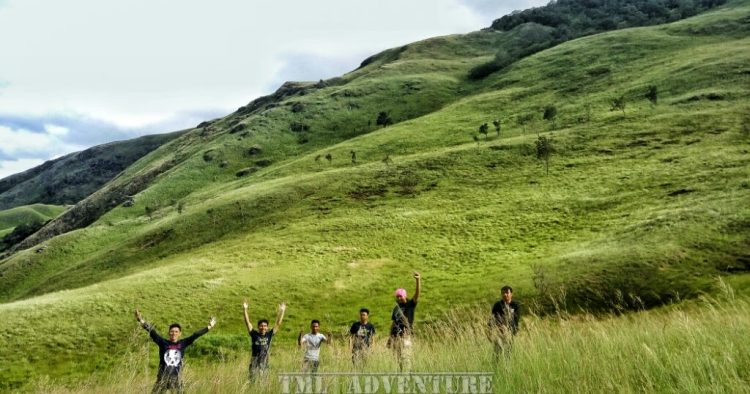 Puncak Ahmad Sadin via TML Adventure, 1. Taman Syekh Kukut, 2. Kebun Teh Alahan Panjang, 3. Danau Diateh Danau Dibawah, 4. Nagari Seribu Rumah Gadang, 5. Danau Singkarak, 6. Puncak Gagoan, 7. Danau Talang, 8. Wisata Laing Park, 9. Air Terjun Kapalo Banda Koto Hilalang, 10. Puncak Happy, 11. Masjid Agung Al-Muhsinin, 12. Taman Wisata Pulau Belibis, 13. Puncak Ahmad Sadin, 14. Pemandian Aie Angek Bukik Kili, 15. Bukit Cinangkiak, 16. Taman Kota Arosuka, 17. Masjid Tuo Kayu Jao, 18. Bukit Cambai, 19. Pemandian Air Panas Bukik Gadang, 20. Air Terjun Sarasah Batimpo, 21. Puncak Guguak Sarai, 22. Angin Berembus Aripan, 23. Puncak Gobah