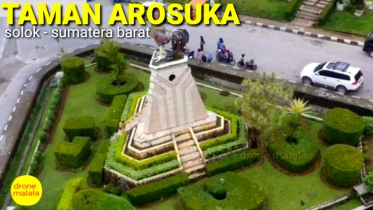 Taman Kota Arosuka via Youtube, 1. Taman Syekh Kukut, 2. Kebun Teh Alahan Panjang, 3. Danau Diateh Danau Dibawah, 4. Nagari Seribu Rumah Gadang, 5. Danau Singkarak, 6. Puncak Gagoan, 7. Danau Talang, 8. Wisata Laing Park, 9. Air Terjun Kapalo Banda Koto Hilalang, 10. Puncak Happy, 11. Masjid Agung Al-Muhsinin, 12. Taman Wisata Pulau Belibis, 13. Puncak Ahmad Sadin, 14. Pemandian Aie Angek Bukik Kili, 15. Bukit Cinangkiak, 16. Taman Kota Arosuka, 17. Masjid Tuo Kayu Jao, 18. Bukit Cambai, 19. Pemandian Air Panas Bukik Gadang, 20. Air Terjun Sarasah Batimpo, 21. Puncak Guguak Sarai, 22. Angin Berembus Aripan, 23. Puncak Gobah