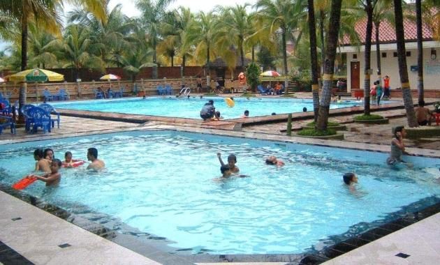 Gema Pesona Country Club, 1. Kolam Renang Paragon Depok, 2. Kolam Renang Tirta Ria, 3. Waterpark Ceria Depok, 4. Waterpark Tirta Sari, 5. Kolam Renang Griya Tugu Asri, 6. Aladin Depok Fantasi Waterpark, 7. Khodijah Muslimah Center, 8. Gema Pesona Country Club, 9. Kolam Renang Wisma Makara UI, 10. Kolam Renang Putri Duyung, 11. Kolam Renang Bumi Wiyata, 12. Aquatic Fantasy Telaga Golf, 13. Taman Wisata Pasir Putih, 14. Pondok Zidane