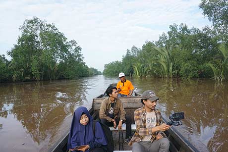 Sungai Rukam via Jawapos, 1. Pantai Solop, 2. Air Terjun 86, 3. Agrowisata Kelapa, 4. Telaga Mablu, 5. Rawa Gambut Pulau Cawan, 6. Sungai Rukam, 7. Wisata Alam Danau Raja, 8. Bukit Berbunga, 9. Air Terjun Tembulun Rusa, 10. Event Wisata Menongkah, 11. Makam Syekh Abdurrahman Siddiq, 12. Wisata Sampan Leper, 13. Hutan Mangrove di Mandah, 14. Kebun Jeruk Pulau Palas, 15. Kampoeng Selfie