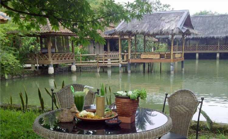 Balai Desa Rumah Makan via Simmanews, 1. Rumah Makan Sangkuriang Resto, 2. Saung Sarasa Subang, 3. Rumah Makan Mang Yeye, 4. Saung Ambu Cikadu, 5. Restoran Pringsewu Cipali, 6. Warung Makan Sunda Bang Jun, 7. Rumah Makan Gala, 8. Dapur Tutug, 9. Lesehan Bale Endah Subang, 10. Rumah Makan Abah Asli Cobek Belut, 11. Lesehan Riungsari Seafood dan Ayam Bakar, 12. Kedai Tuan Crab Subang, 13. Rumah Makan Ma’Pinah, 14. D’King Café &amp; Resto, 15. Balai Desa Rumah Makan, 16. Bakso Parahyangan, 17. Rumah Makan Lesehan Sop Ikan Neng Jihan, 18. D’Bubuy Hayam Ma Atik, 19. Dapoer Ummi, 20. Rumah Makan Sari Mawar, 21. Rumah Makan Sindang Heula Abah, 22. Saung Empang, 23. Bakar Ikan Laut A’ Badru, 24. Lampu Satu, 25. Follow Mie