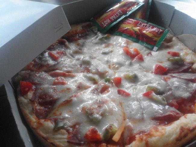 Bugen Pizza ala Sumedang, 1. Rumah Makan Saung Teko, 2. Rumah Makan Sawargi, 3. Tahu Palasari Sumedang, 4. Tahu Jembar Manah Samoja, 5. Rumah Makan Joglo Sumedang, 6. Sate Iting, 7. Rumah Makan Alam Sari, 8. Tahu Citarasa, 9. Rumah Makan Saung Cibingbin 2, 10. Ladang View Margalaksana, 11. Pizza Bugen Hj. Atikah, 12. Rumah Makan Ponyo di Sumedang, 13. Rumah Makan Kartika, 14. Rumah Makan Cahaya Sari, 15. Rumah Makan Organik Saung Nini, 16. Rumah Makan Khas Sunda Cibiuk, 17. Mayasi Sumedang, 18. Saung Alam Flora, 19. Tahu Bungkeng 1917, 20. Tutug Oncom KAJOJO, 21. Rumah Makan Cahaya Sari Gepuk Ma Acih, 22. Warung Nasi Sederhana Hj Erat, 23. Soto Edo Dan Gule, 24. Waroeng Hotplate, 25. Dapur Seafood