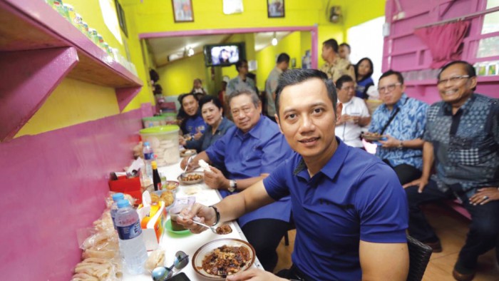 Kedai Hucap Ma Iroh via Inilah