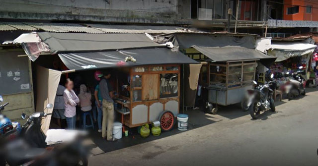 Mie Ayam OSIS Banjar, 1. Rest Area Banjar Atas, 2. Rumah Makan Beti, 3. Rumah Makan Primarasa, 4. Rajawali Seafood dan Mie Bakso Banjar, 5. Acip Lama Banjar, 6. Rumah Makan Mergosari, 7. Tungku Coffe dan Resto, 8. Mie Ayam OSIS Banjar, 9. Rumah Makan Tenda Biru, 10. Mie Ayam Bakso Mang Endut Cisaga, 11. Pusat Kuliner Kota Banjar Doboku Ligar, 12. Sate Nikmat Putra, 13. Rumah Makan Sari Rasa, 14. Batagor Kuah Depan Kantor Pos Banjar, 15. Rumah Makan Soto Banyumas Kubangpari, 16. Bakso Sari Rasa H. Ayo Sunaryo