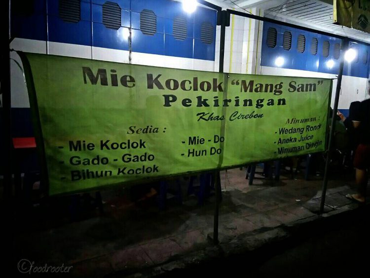 Mie Koclok Mang Sam, 1. Warung Nasi Jamblang Ibu Nur, 2. Empal Gentong H. Apud Pusat, 3. Nasi Jamblang Mang Dul, 4. Restoran Klapa Manis, 5. Urban Chicken, 6. Rumah Makan Ayam Goreng Bahagia 71 Hj.Sunarti, 7. H. Moel Seafood Pusat Cirebon, 8. Nasi Lengko Haji Barno, 9. Lombok Idjo Cirebon, 10. Warung Bubur M Thoha, 11. Salt Sunda &amp; Seafood, 12. Kampung Kecil Cirebon, 13. CHENG HO RESTO, 14. Pedesan Entog Mas Nana Megu Gede, 15. Restoran Marina, 16. Mie Petruk, 17. Rumah Makan Nelayan Jaya, 18. Resto Batik Chicken, 19. RM. Karunia Jaya Kartini, 20. Nasi Kuning Pekalangan, 21. Gado-Gado Ayam Mang Djum, 22. Resto Al Mumtaz, 23. Gokana Ramen &amp; Teppan CSB Mall, 24. Sate Kalong (Kerbau) Bpk. Karyadi, 25. Arirang Korean Restoran, 26. Mie Koclok “Mang Sam” Pekiringan, 27. Tahu Gejrot Pak Wardi, 28. Raja Dimsum