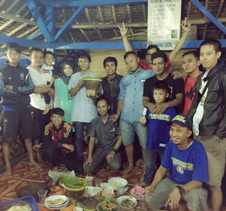 Rumah Makan Mang Yeye via IG @asmirclasik, 1. Rumah Makan Sangkuriang Resto, 2. Saung Sarasa Subang, 3. Rumah Makan Mang Yeye, 4. Saung Ambu Cikadu, 5. Restoran Pringsewu Cipali, 6. Warung Makan Sunda Bang Jun, 7. Rumah Makan Gala, 8. Dapur Tutug, 9. Lesehan Bale Endah Subang, 10. Rumah Makan Abah Asli Cobek Belut, 11. Lesehan Riungsari Seafood dan Ayam Bakar, 12. Kedai Tuan Crab Subang, 13. Rumah Makan Ma’Pinah, 14. D’King Café &amp; Resto, 15. Balai Desa Rumah Makan, 16. Bakso Parahyangan, 17. Rumah Makan Lesehan Sop Ikan Neng Jihan, 18. D’Bubuy Hayam Ma Atik, 19. Dapoer Ummi, 20. Rumah Makan Sari Mawar, 21. Rumah Makan Sindang Heula Abah, 22. Saung Empang, 23. Bakar Ikan Laut A’ Badru, 24. Lampu Satu, 25. Follow Mie