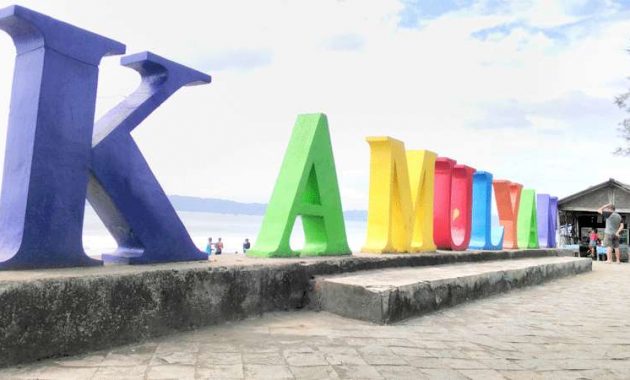 Pantai Kamulyan via Radarbanyumas, 1. Pantai Jetis, 2. Pantai Widarapayung, 3. Pantai Teluk Penyu, 4. Pantai Logending, 5. Pantai Permisan, 6. Pantai Kali Kencana, 7. Pantai Kamulyan, 8. Karang Pandan Beach, 9. Pantai Kalipat, 10. Sodong Beach, 11. Pantai Srandil, 12. Pantai Ketapang Indah, 13. Pantai Singkil Karang Pakis, 14. Pantai Kemiren