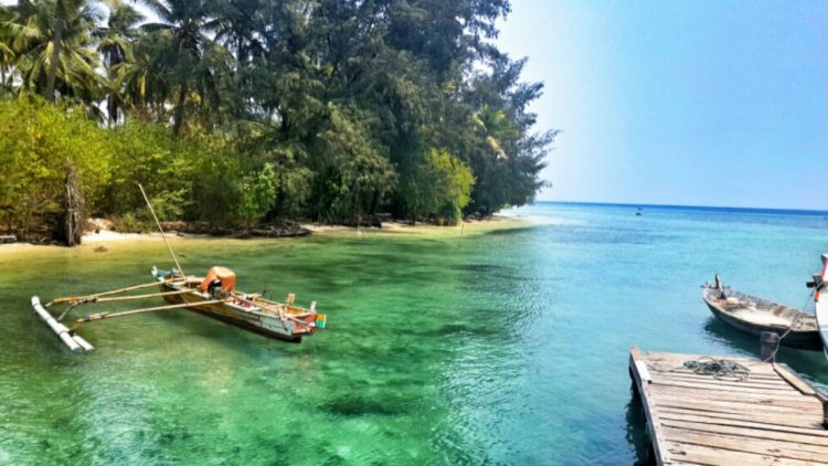 Pantai Mabak Cilegon, 1. Pantai Kelapa Tujuh, 2. Pulau Merak Besar, 3. Pulau Merak Kecil, 4. Gunung Batu Lawang, 5. Pantai Anyer Cilegon, 6. Rawa Arum Cilegon, 7. Gunung Batur, 8. Krakatau Country Club, 9. Masjid Agung Nurul Ikhlas, 10. Kolam Renang Metro, 11. Cagar Alam Gunung Tukung Gede, 12. Bukit Teletubbies, 13. Batu Gambir, 14. Café Oregano, 15. Cilegon Green Waterpark, 16. Krakatau Bike Park, 17. Sate Bebek Asmawi di Jombang Cilegon, 18. Kratau Junction Infinite Jogging Track, 19. Taman Coca Cola, 20. Masjid Sumpah, 21. Alun-Alun Cilegon, 22. Waduk Krakatau Steel, 23. Mayfield Mall, 24. Wisata Kuliner di Saung Edi, 25. Krakatau Jungle Park, 26. Istana Pasir Temiang, 27. Pantai Pulorida, 28. Villa Ternak Cikerai, 30. Keindahan Puncak Ciperahu, 31. Kampung Lukis, 32. Kampung Wisata UMKM, 33. Agrowisata Waras Farm, 34. Wisata Gunung Pinang, 35. Taman Layak Anak Cilegon, 36. Pantai Tanjung Sari, 37. Pantai Mabak Cilegon, 38. Cilegon Park