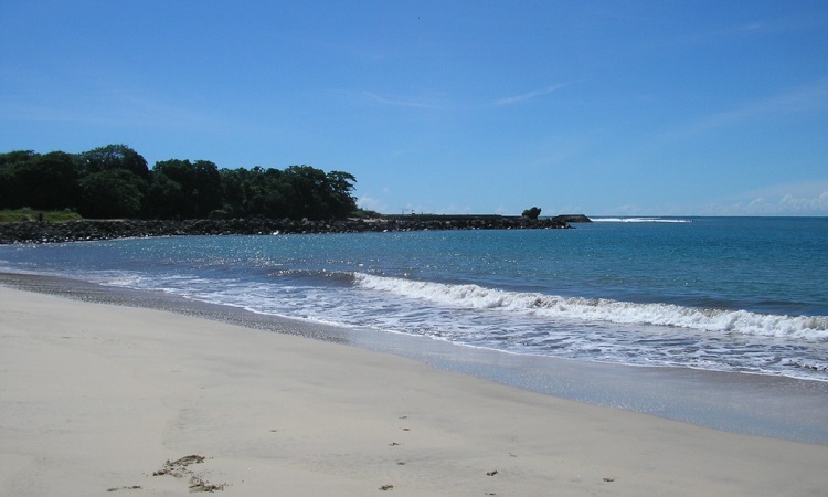 Pantai Santolo via Wikipedia, 1. Pantai Pananjung, 2. Pantai Lembah Putri, 3. Pantai Pangandaran, 4. Pantai Karang Nini, 5. Pantai Batu Hiu, 6. Pantai Karapyak, 7. Pantai Cijayana, 8. Pantai Citepus, 9. Pantai Sayangheulang, 10. Pantai Tirtamaya, 11. Pantai Santolo, 12. Pantai Pelabuhan Ratu, 13. Pantai Pondok Bali, 14. Pantai Ujung Genteng, 15. Pantai Cicalobak, 16. Pantai Pasir Putih, 17. Pantai Cirewang, 18. Pantai Patimban, 19. Pantai Karang Hawu, 20. Pantai Rancabuaya, 21. Pantai Batukaras, 22. Pantai Cijeruk, 23. Pantai Madasari, 24. Pantai Karang Tawulan, 25. Pantai Sindangkerta