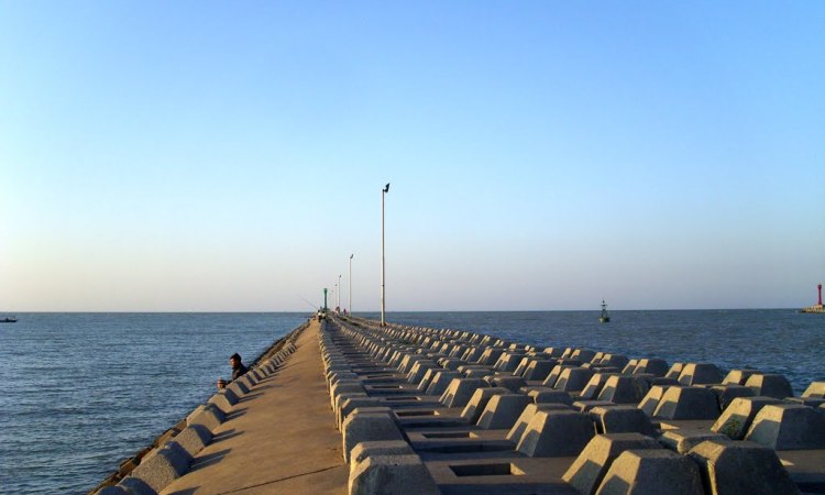 Pantai PLTU Sumur Adem via Mapio, 1. Pantai Pasir Putih Losari, 2. Pulau Biawak, 3. Pantai Baro Gebang, 4. Pantai Glayem, 5. Pantai Balongan, 6. Pantai Kejawanan, 7. Mangrove Kasih Sayang, 8. Pasir Putih Pangandaran, 9. TPI Bondet, 10. Pantai Mundu, 11. Pantai Tirtamaya, 12. Pantai Bandengan, 13. Pantai Citemu, 14. Cirebon Waterland, 15. Pantai Waruduwur, 16. Pantai Trungtum Tanjung Pura, 17. Pantai Cibugel, 18. Pantai Eretan Wetan, 19. Pantai PLTU Sumur Adem, 20. Pantai Lestari Karangsong