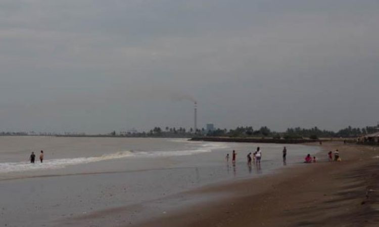 Pantai Trungtum Tanjung Pura via Kompasiana, 1. Pantai Pasir Putih Losari, 2. Pulau Biawak, 3. Pantai Baro Gebang, 4. Pantai Glayem, 5. Pantai Balongan, 6. Pantai Kejawanan, 7. Mangrove Kasih Sayang, 8. Pasir Putih Pangandaran, 9. TPI Bondet, 10. Pantai Mundu, 11. Pantai Tirtamaya, 12. Pantai Bandengan, 13. Pantai Citemu, 14. Cirebon Waterland, 15. Pantai Waruduwur, 16. Pantai Trungtum Tanjung Pura, 17. Pantai Cibugel, 18. Pantai Eretan Wetan, 19. Pantai PLTU Sumur Adem, 20. Pantai Lestari Karangsong