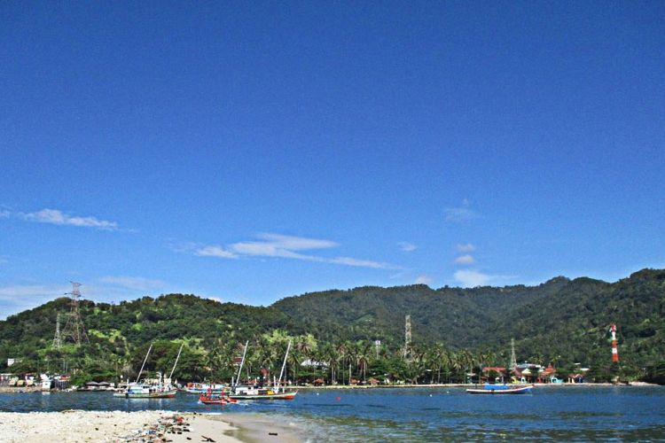 Tikungan pantai Merak via Kompas, 1. Pulau Merak Besar, 2. Pantai Kelapa Tujuh, 3. Pulau Merak Kecil, 4. Pantai Anyer Cilegon, 5. Pantai Pulorida, 6. Tikungan Pantai Merak, 7. Pantai Mabak Cilegon, 8. Pantai Tanjung Peni, 9. Pantai Tanjung Sari