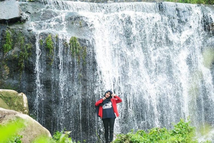 Air Terjun Rejosari via IG @sela_anjani31, 1. Air Terjun Talang Ogan, 2. Air Terjun Putri Malu, 3. Air Terjun Ciupang, 4. Air Terjun Batu Putu, 5. Air Terjun Way Tayas, 6. Air Terjun Way Lalaan, 7. Air Terjun Lembah Pelangi, 8. Air Terjun Batu Lapis, 9. Air Terjun Tujuh Marga Jaya, 10. Air Terjun Tujuh Tingkat, 11. Air Terjun Gangsa, 12. Air Terjun Rejosari, 13. Air Terjun Sinar Tiga, 14. Air Terjun Lestari, 15. Air Terjun Bakoman, 16. Air Terjun Tanah Longsor, 17. Air Terjun Penantian, 18. Air Terjun Talang Kenyanguan, 19. Air Terjun Kota Batu