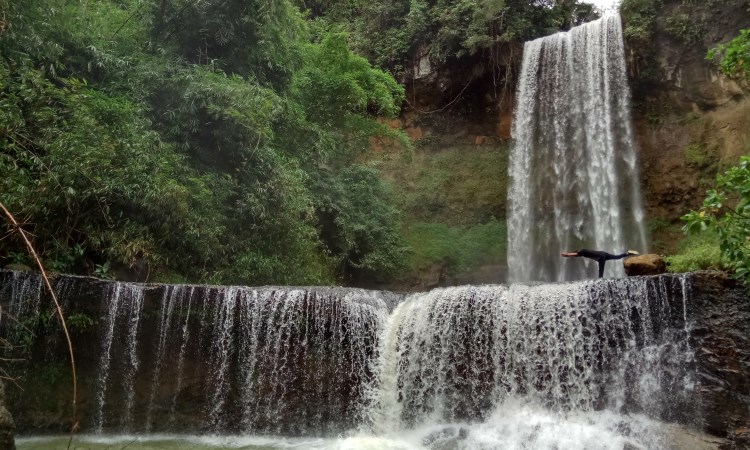 Curug Ciastana via Ridwanderful, 1. Curug Cisampay, 2. Curug Aki Toto, 3. Curug Walanda, 4. Curug Kemang, 5. Curug Ngebul, 6. Curug Dengdeng, 7. Curug Ciastana, 8. Curug Cijampang, 9. Curug Kubang, 10. Curug Cibule, 11. Curug Dadali, 12. Curug Siuh, 13. Curug Citambur, 14. Curug Ciismun, 15. Curug Cibeureum, 16. Curug Cikondang, 17. Curug Cibogo, 18. Curug Pancur Desa Kemang