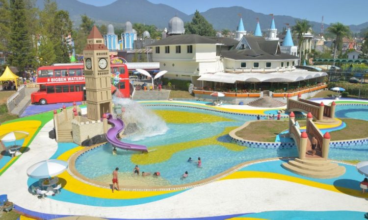 Kolam Renang Big Ben Waterpark Cipanas Cianjur, 1. Cianjur City Park, 2. TAMAN PRAWATASARI, 3. The Jhon’s Cianjur Aquatic Resort, 4. The Bagelen Son Cianjur, 5. Kolam Renang Tias Wisata Rancagoong, 6. Kolam Renang Bravo Camp Ground, 7. Kolam Renang Big Ben Waterpark, 8. Kolam Renang Bukit Kalimaya Indah, 9. Kolam Renang GOR Bayu Jangari, 10. Bris Waterpark, 11. Kolam Renang Panorama Jangari, 12. Kolam Renang Kota Bunga, 13. Kolam Renang The Queen, 14. Kolam Renang BCNY, 15. Kolam Renang Cirumput, 16. Kolam Renang Tirta Braja, 17. Cianjur Asri Water Park, 18. Kolam Renang DJ Family Cimuti, 19. Kolam Renang Elshafah