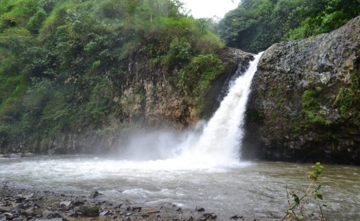 Curug Bentang via Jejak-arah.blogspotcom, 1. Curug Kaliangkak, 2. Curug Cileat, 3. Curug Cibareubey, 4. Curug Ponggang, 5. Curug Goa Badak, 6. Curug Cijalu, 7. Curug Ciangin, 8. Curug Sadim, 9. Curug Mandala, 10. Curug Biru, 11. Curug Karembong Subang, 12. Curug Agung, 13. Curug Cina, 14. Curug Cibareubeuy, 15. Curug Pandawa Lima, 16. Curug Masigit, 17. Curug Cisaladah, 18. Curug Bentang, 19. Curug Cinangrang, 20. Curug Cikondang, 21. Curug Cipeureu, 22. Curug Cilaga, 23. Curug Capolaga, 24. Curug Ciceregeng, 25. Curug Sawer