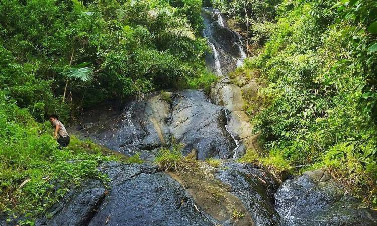 Curug Cibali via Ig @erikmulyana7_, 1. Curug Sempong, 2. Air Terjun Baligo, 3. Curug Sawer, 4. Curug Cilutung, 5. Curug Tonjong, 6. Air Terjun Ibun Pelangi, 7. Curug Cipeuteuy, 8. Curug Muara Jaya, 9. Curug Awul, 10. Curug Campaga, 11. Curug Ciwanda, 12. Curug Cipeureus, 13. Curug Puntang, 14. Curug Situhiang, 15. Curug Tapak Kuda, 16. Curug Cicangkrung, 17. Curug Cibali, 18. Curug Sawiyah, 19. Curug Kemuning, 20. Curug Remis