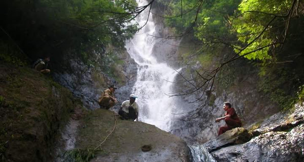 Curug Cigombong Cilacap via Andrian Setra, 1. Curug Cimandaway, 2. Curug Mandala, 3. Air Terjun Curug Bandung, 4. Curug Citepus Cilacap, 5. Curug dan Pemandian Air Panas Cipari, 6. Curug Penampen, 6. Curug Cigombong Cilacap, 7. Curug Rahayu, 8. Curug Giriwangi Cilacap, 9. Curug Panganten Karangpucung Cilacap, 10. Curug Nikhram, 11. Curug Cibekong, 12. Curug Ciprut, 13. Curug Tunggul Naga jambusari, 14. Curug Taman Desa Ciruyung