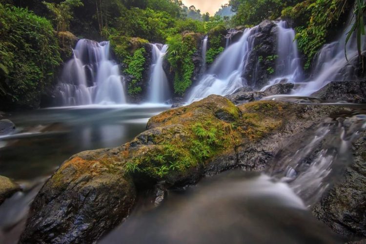 Curug Lima Samaya - 25 Curug di Purwokerto Banyumas Terbaik & Terhits, Air Terjun Paling Indah!
