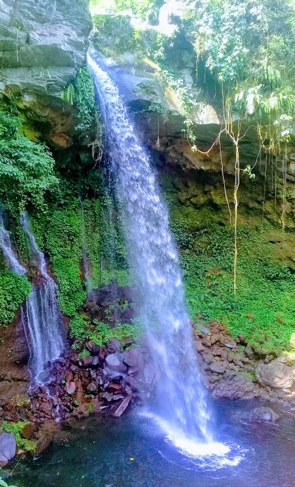 Curug Telu Baturaden Foto by Nardi Yusron, Rekomendasi Tempat Wisata di Jawa Tengah, Tempat Wisata di Semarang Jawa Tengah, Tempat Wisata di Salatiga Jawa Tengah, Tempat Wisata di Purwokerto Jawa Tengah, Tempat Wisata di Purworejo, Tempat Wisata di Jawa Tengah Hits Lainnya