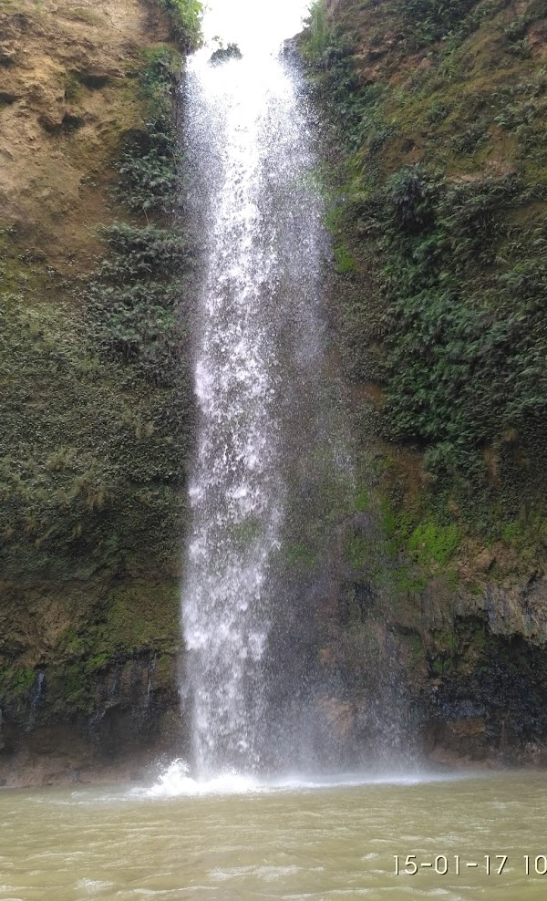 Air Terjun Nganyongan by Cahaya Hati, 1. Air Terjun Widuri, 2. Air Terjun Gulingan Grobogan, 3. Air Terjun Nganyongan, 4. Grojogan Kinasih, 5. Wisata Air Terjun Taruman Gorobogan, 6. Air Terjun Mbengkat, 7. Air Terjun Watu Ondo