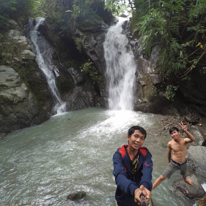 Air Terjun Tawana - air terjun di banjarnegara, 1. Curug Panaraban, 2. Curug Tumpuk Telu, 3. Curug Genting, 4. Curug Pletuk, 5. Curug Pitu, 6. Curug Bolong, 7. Curug Sirawe, 8. Curug Giri Tirta, 9. Curug Mrawu, 10. Curug Sikopel, 11. Curug Sinoman, 12. Curug Pundung Sewu, 13. Air Terjun Pertinggi, 14. Curug Cileret Banjarnegara, 15. Curug Gondang, 16. Air Terjun Tawana, 17. Air Terjun Sigrenjeng, 18. Obyek Wisata Curug Kali Kembang, 19. Air Terjun Semangkung