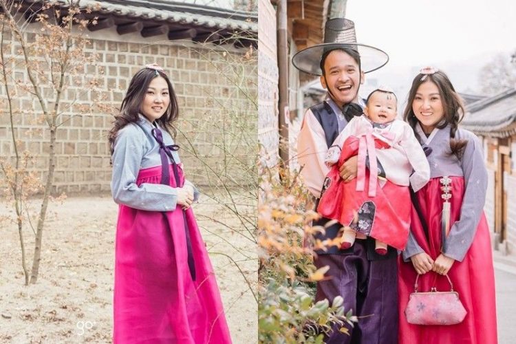 Berfoto dengan Kostum Tradisional Korea Foto Ruben Onsu And Family, Mengurus Visa Korea, Transportasi Menuju Seoul, Memilih Penginapan di Seoul, Rekomendasi Tempat Wisata di Seoul, Rekomendasi Tempat Wisata di Seoul Lainnya, Tempat Wisata Belanja di Seoul, Wisata Budaya Tradisional Korea, Destinasi Wisata Tradisional, Tempat Wisata Paling Instagramable di Seoul, Tempat Wisata Paling Palace di Seoul, Museum di Seoul yang Wajib Dikunjungi, Tempat Wisata untuk Pencinta K-Pop di Seoul, Wisata Alam dan Taman di Seoul