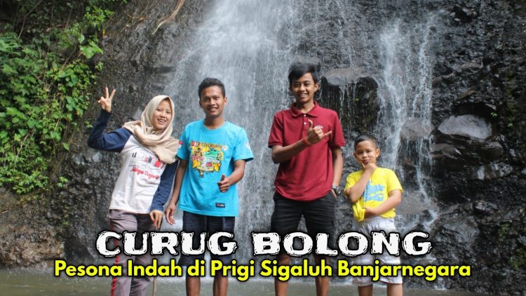 Curug Bolong via Youtube, 1. Curug Panaraban, 2. Curug Tumpuk Telu, 3. Curug Genting, 4. Curug Pletuk, 5. Curug Pitu, 6. Curug Bolong, 7. Curug Sirawe, 8. Curug Giri Tirta, 9. Curug Mrawu, 10. Curug Sikopel, 11. Curug Sinoman, 12. Curug Pundung Sewu, 13. Air Terjun Pertinggi, 14. Curug Cileret Banjarnegara, 15. Curug Gondang, 16. Air Terjun Tawana, 17. Air Terjun Sigrenjeng, 18. Obyek Wisata Curug Kali Kembang, 19. Air Terjun Semangkung