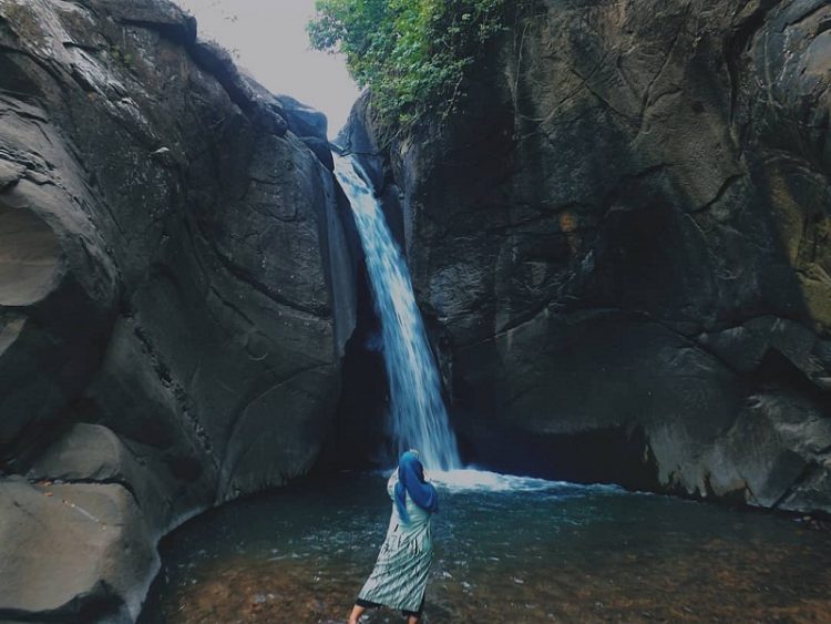Curug Rambukasang via JAtengprovgoid, 1. Curug Putri, 2. Air Terjun Ranto Canyon, 3. Curug Awu, 4. Curug Cipicung, 5. Curug Cantel, 6. Curug Panyusuhan, 7. Curug Rambukasang, 8. Curug Tonjong, 9. Curug Kalibaya, 10. Curug Kaliguci