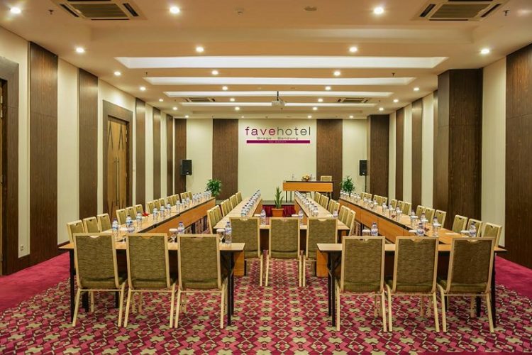 Fasilitas meeting Favehotel Braga via Facebook