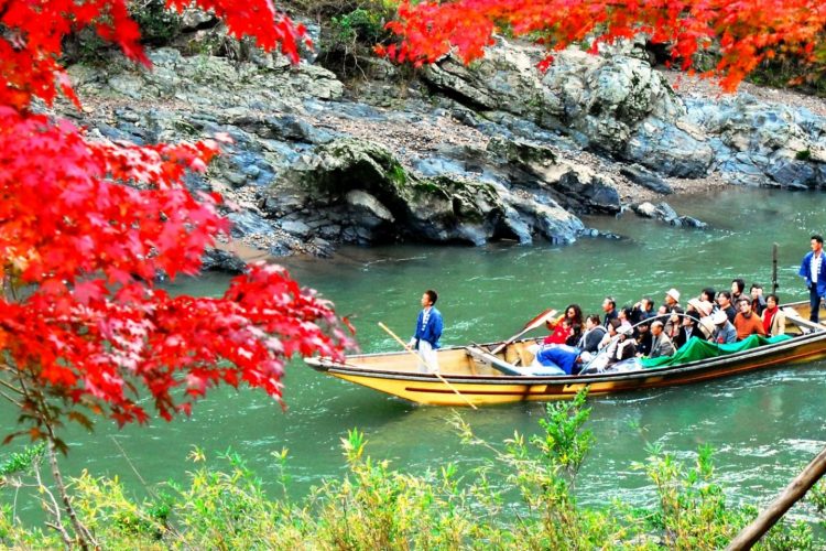 Hozugawa River Boat via Japan Travel - Tempat Wisata di Kyoto