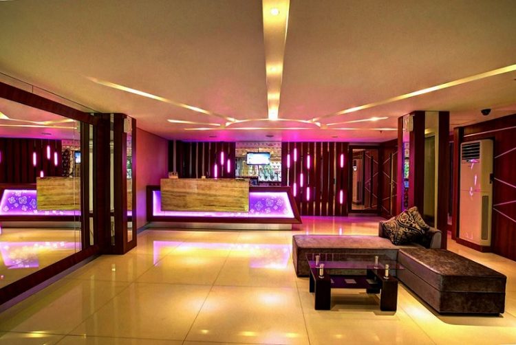 Lobi Vio Hotels Bandung via Topotels Facebook