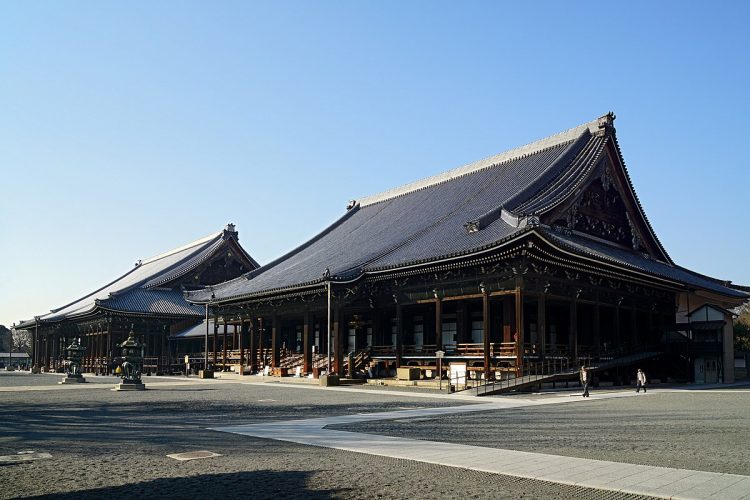 Nishi Hongan-ji via Wikipedia